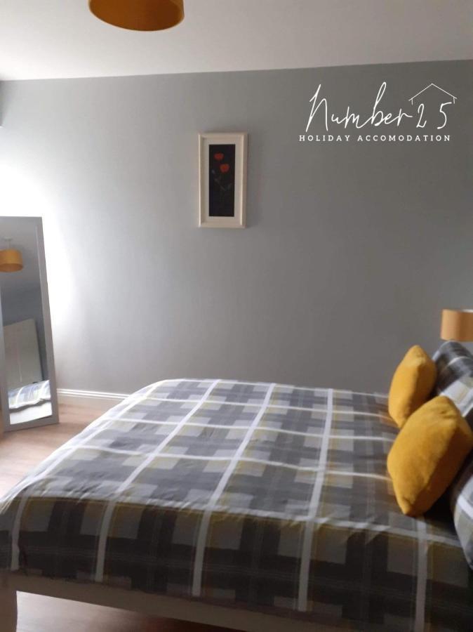 Number 25 Self Catering Apartments Ederney Ardess Extérieur photo
